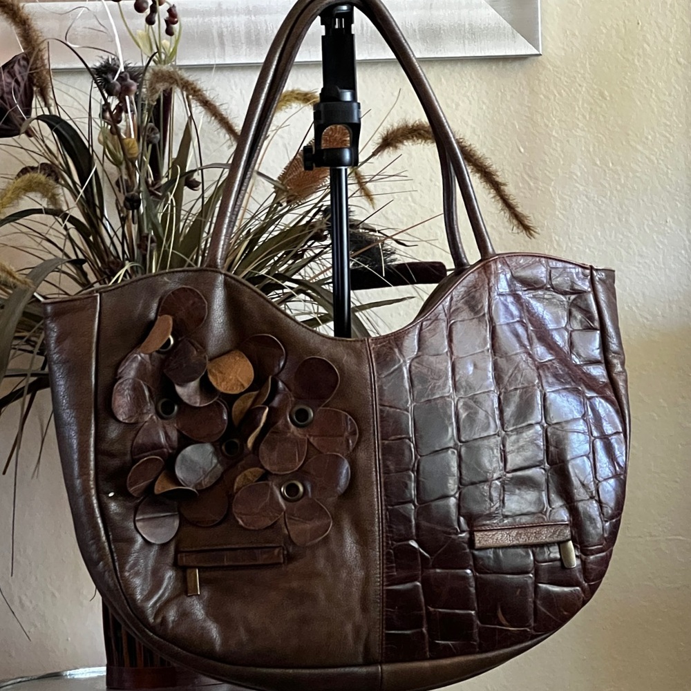 Jaq Piel Genuine Leather Shoulder Bag